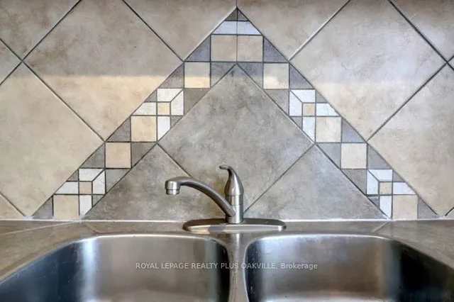 Additional image 18 of 46 Bartley Bull Pkwy