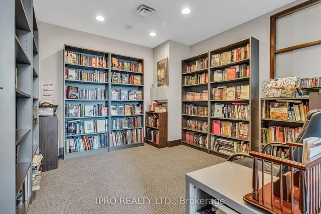 Additional image 39 of 500 Queens Quay Unit 210E