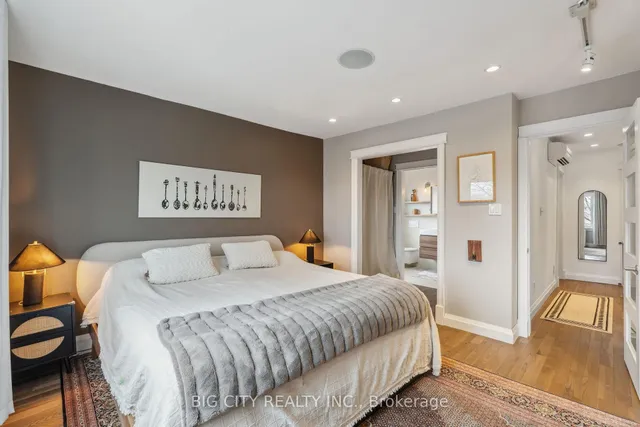 Additional image 13 of 114 Robina Ave