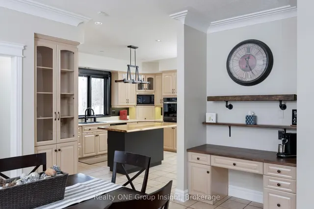 Additional image 13 of 652 Westbrook Rd