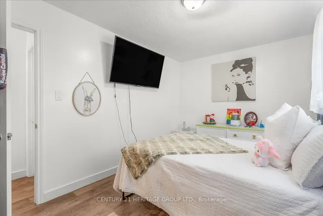 Additional image 22 of 46 Millpond Pl