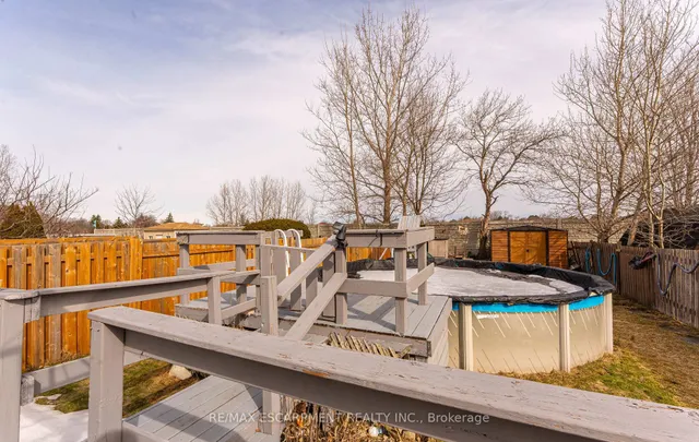 Additional image 27 of 69 CRANBROOK Dr