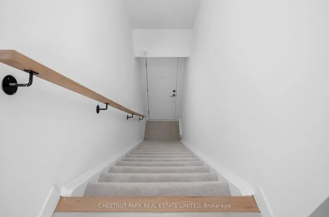 Additional image 4 of 4045 Hickory Dr Unit 8