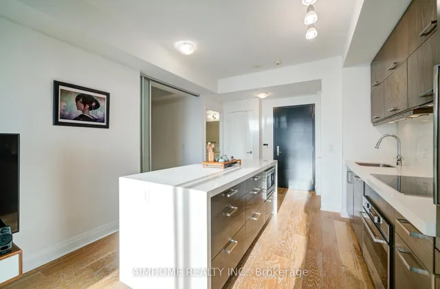 Additional image 14 of 1080 Bay St Unit 1205