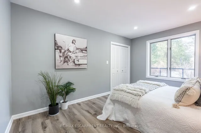 Additional image 17 of 28 Mountainview Rd