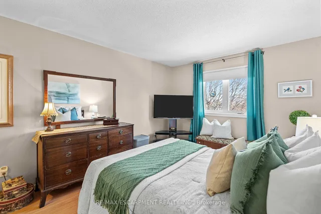 Additional image 18 of 3050 Pinemeadow Dr Unit 40