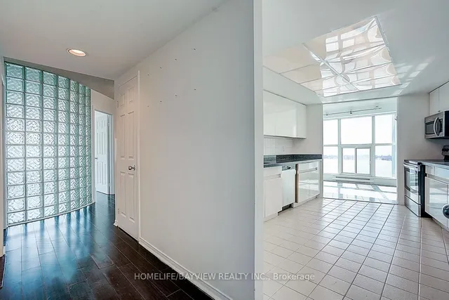 Additional image 7 of 99 Harbour Sq Unit 3106