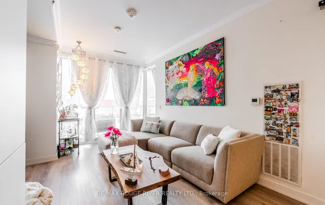 Additional image 12 of 15 Queens Quay Unit 921