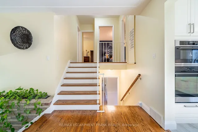 Additional image 16 of 318 WOODWORTH Dr