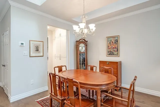 Additional image 17 of 2141 Country Club Dr Unit 11