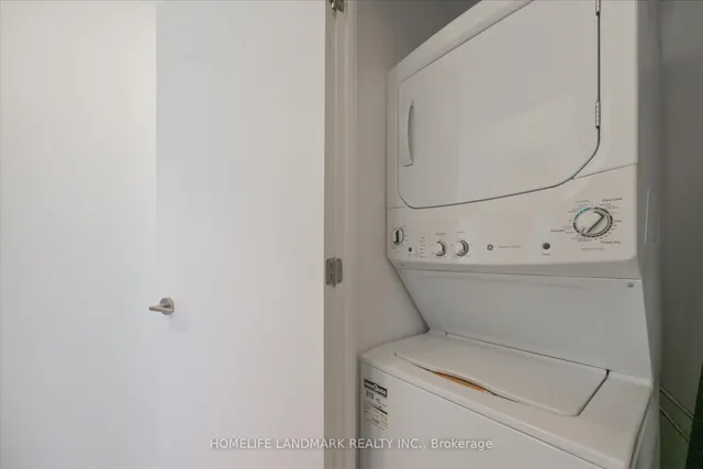 Additional image 21 of 2221 Yonge St Unit 4003