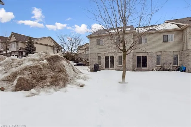 Additional image 42 of 7 Upper Mercer St Unit A4