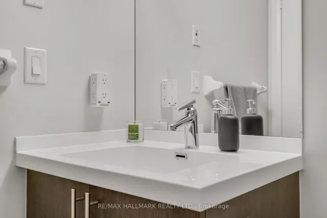 Additional image 30 of 6 Eva Rd Unit 1503