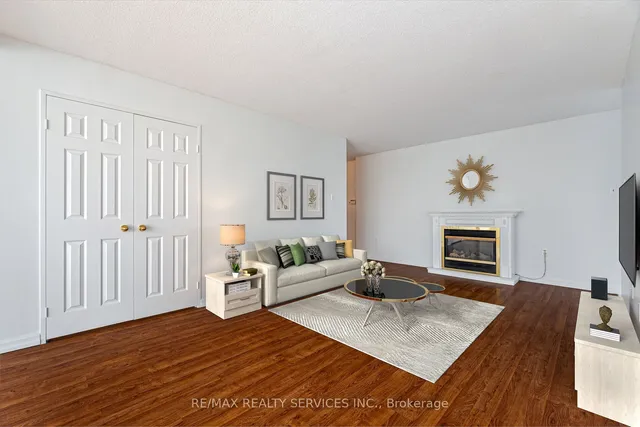 Additional image 10 of 20 Cherrytree Dr Unit 1210