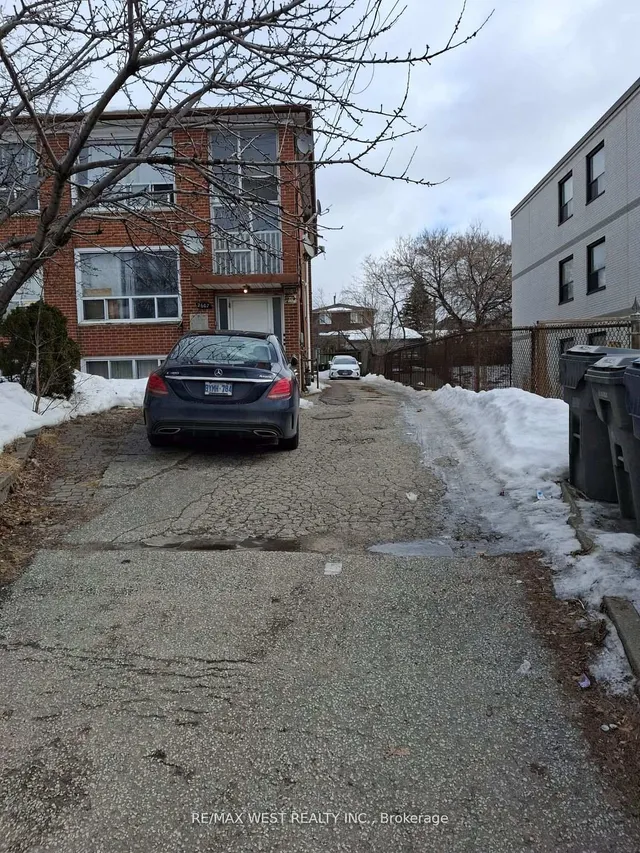 Additional image 3 of 2607-2609 Keele St