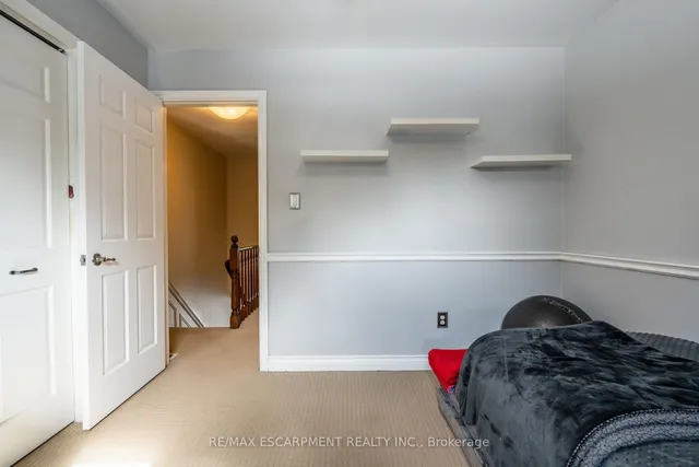 Additional image 30 of 1 Acredale Dr