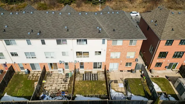 Additional image 48 of 51 Decker Hollow Circ