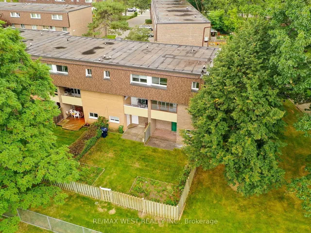 Additional image 31 of 22 Tandridge Cres Unit 808