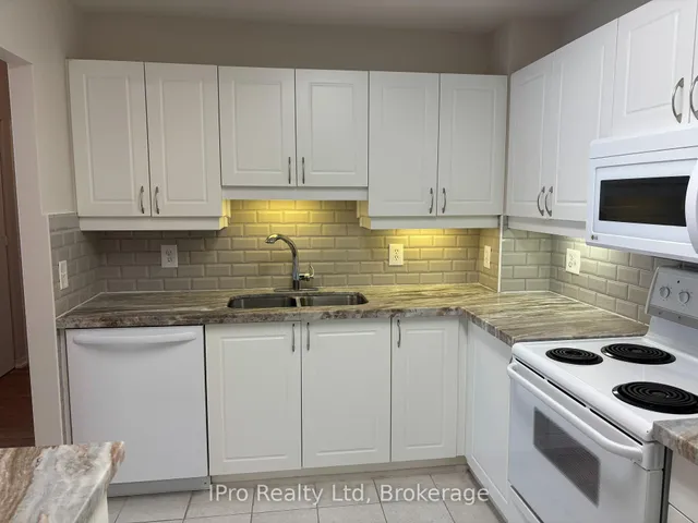 Additional image 3 of 137 Martin St Unit 107