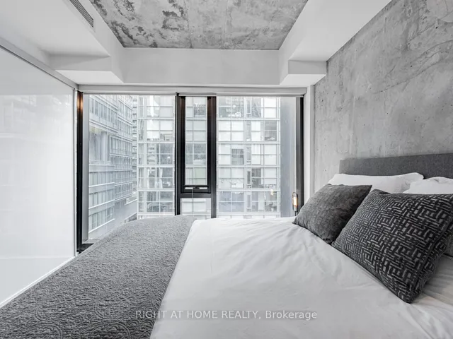 Additional image 23 of 11 Charlotte St Unit 404