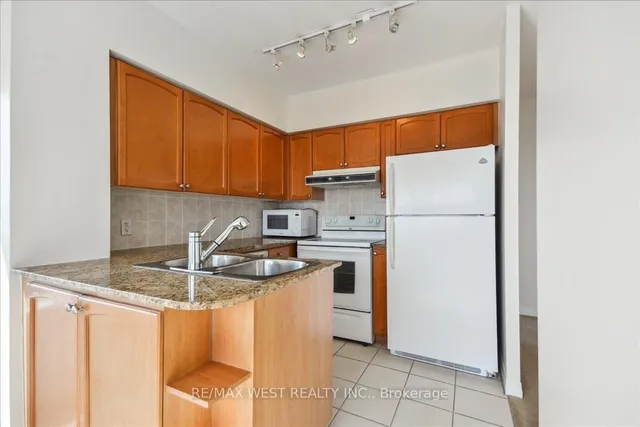 Additional image 4 of 38 Fontenay Crt Unit 1207