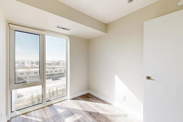 Additional image 22 of 38 Monte Kwinter Crt Unit 512