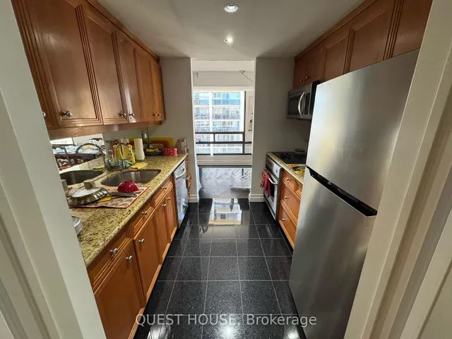 Additional image 5 of 447 Walmer Rd Unit Ph10