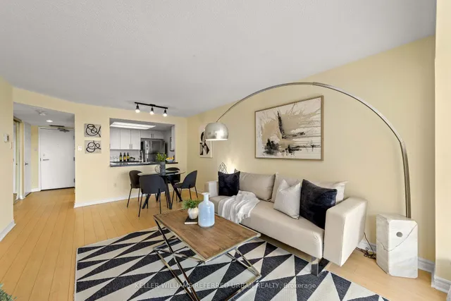 Additional image 15 of 725 King St Unit 703