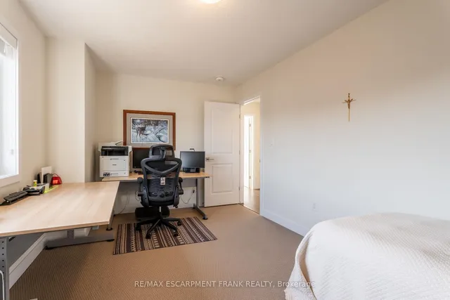 Additional image 38 of 412 KLEIN Circ