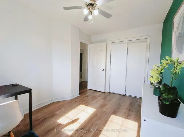 Additional image 19 of 11 Twin Pines Cres