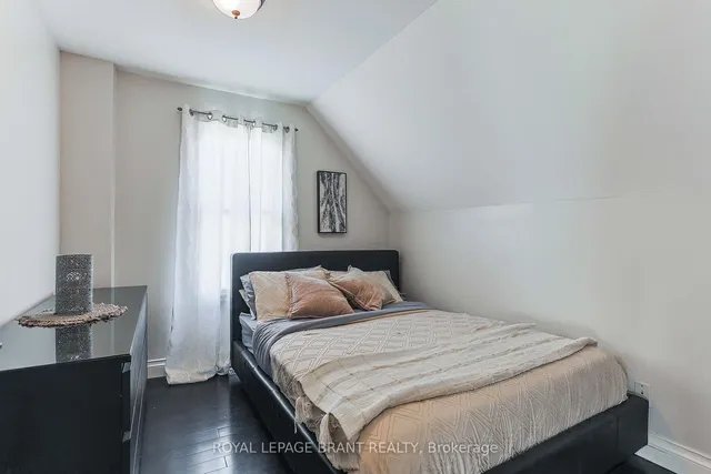 Additional image 17 of 162 Mill St