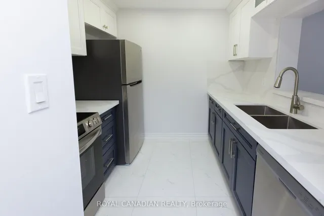 Additional image 19 of 88 Corporate Dr Unit 2418