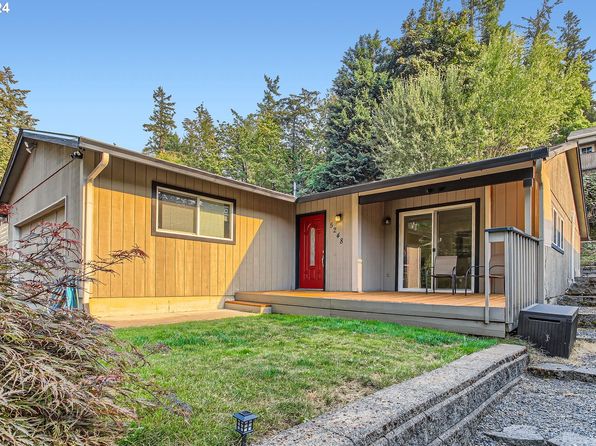 5248 SW Baird St, Portland, OR 97219