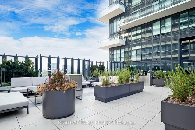 Additional image 42 of 30 Inn On The Park Dr Unit 3101