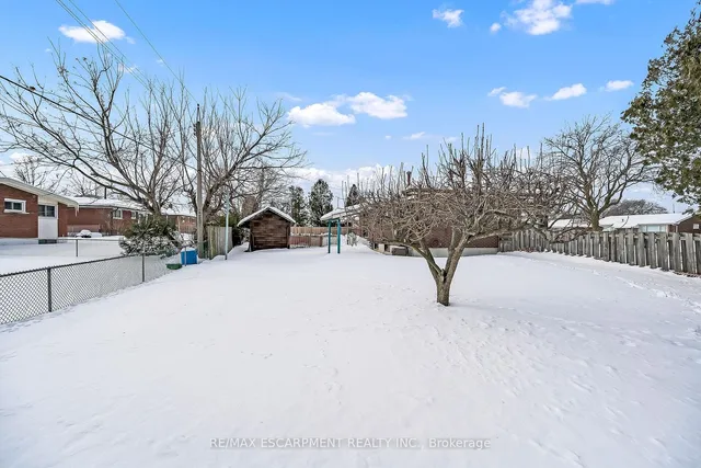 Additional image 36 of 41 Crane Crt