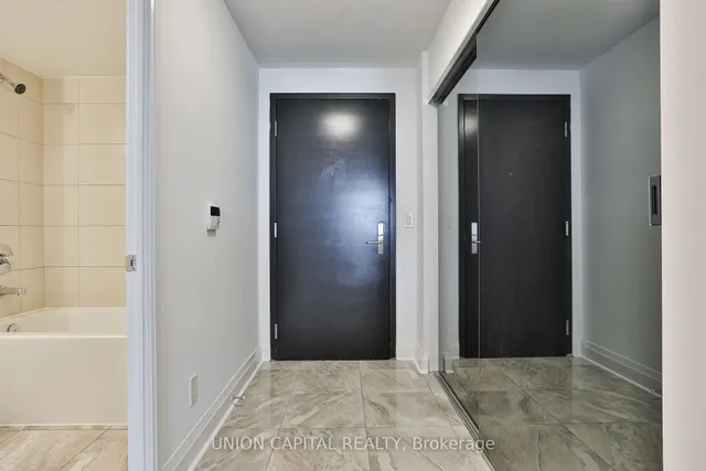 Additional image 3 of 65 St Mary St Unit 1408