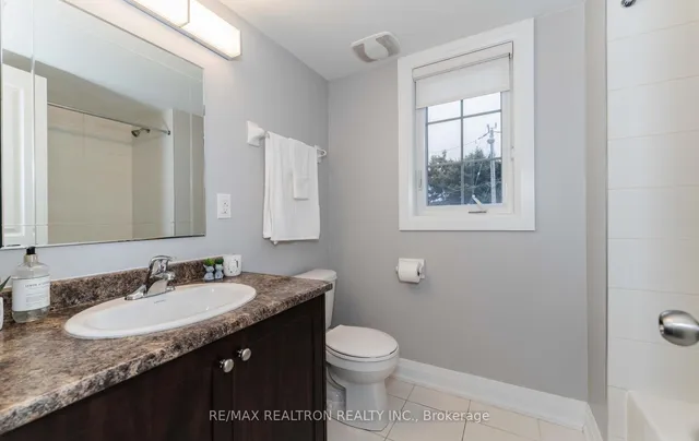 Additional image 11 of 2833 St. Clair Ave