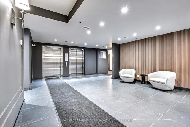 Additional image 6 of 153 Wilson St Unit 106