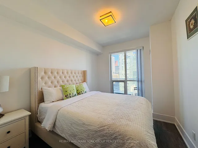 Additional image 22 of 300 Front St Unit 3507