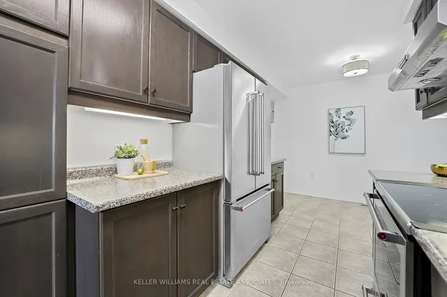Additional image 10 of 171 Highbury Dr Unit 1