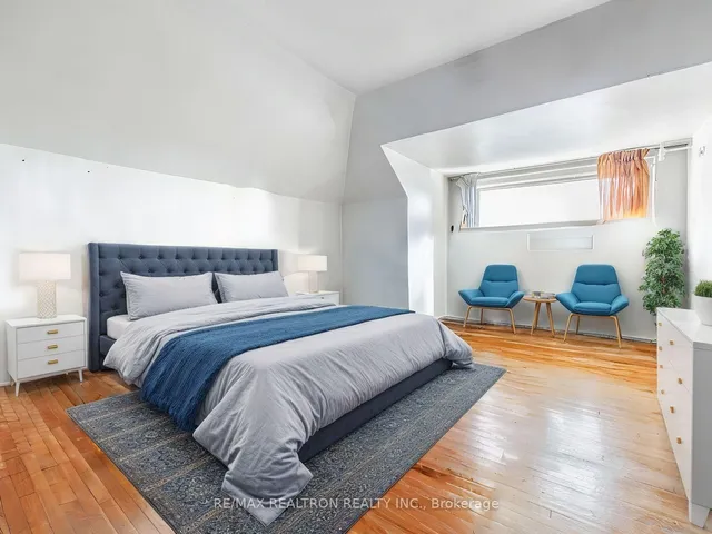 Additional image 24 of 25 Robina Ave