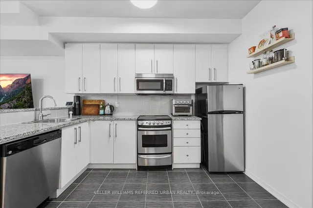 Additional image 12 of 19 Coneflower Cres Unit 124