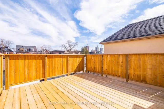 Additional image 36 of 589 St Clarens Ave