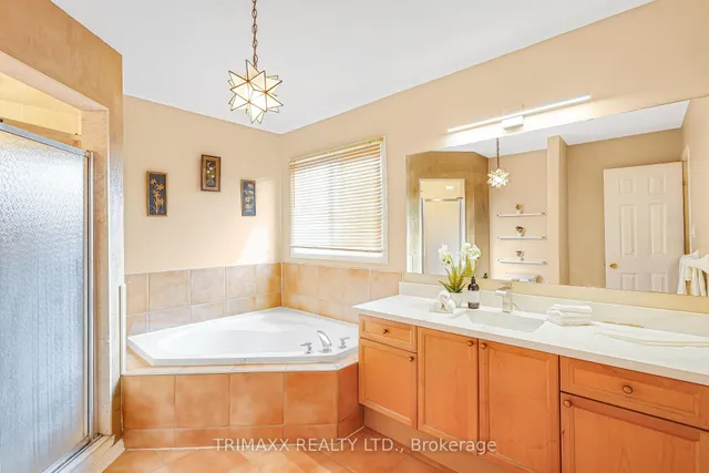 Additional image 31 of 3 Turret Cres