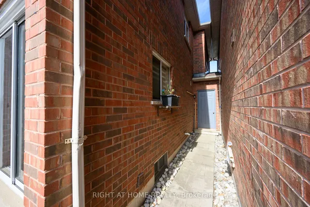 Additional image 35 of 5672 Barbara Cres