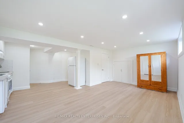 Additional image 29 of 3 Savarin St