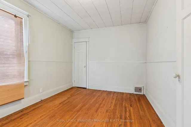 Additional image 17 of 538 Milverton Blvd