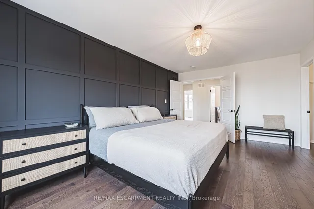 Additional image 32 of 249 Kinsman Dr