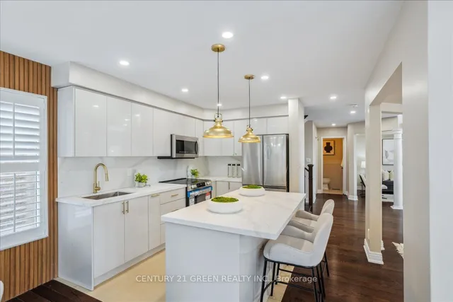 Additional image 16 of 1032 Blueheron Blvd