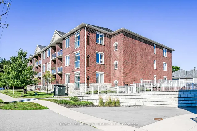 Additional image 39 of 95 Wilson St Unit 101